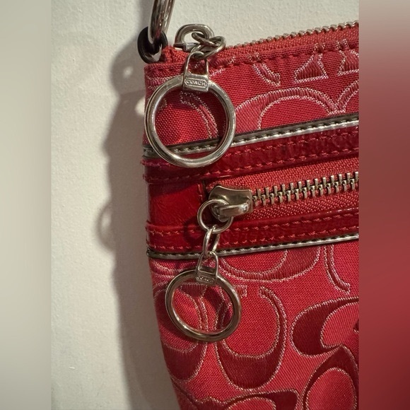 Coach Poppy Crossbody bag purse crimson red monogram signature c travel zipper - Picture 7 of 8